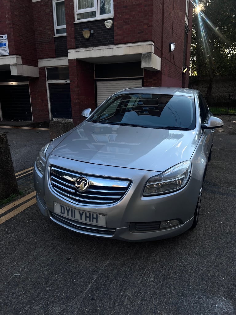 image for Vauxhall, INSIGNIA, Hatchback, 2011, Manual, 1796 (cc), 5 doors