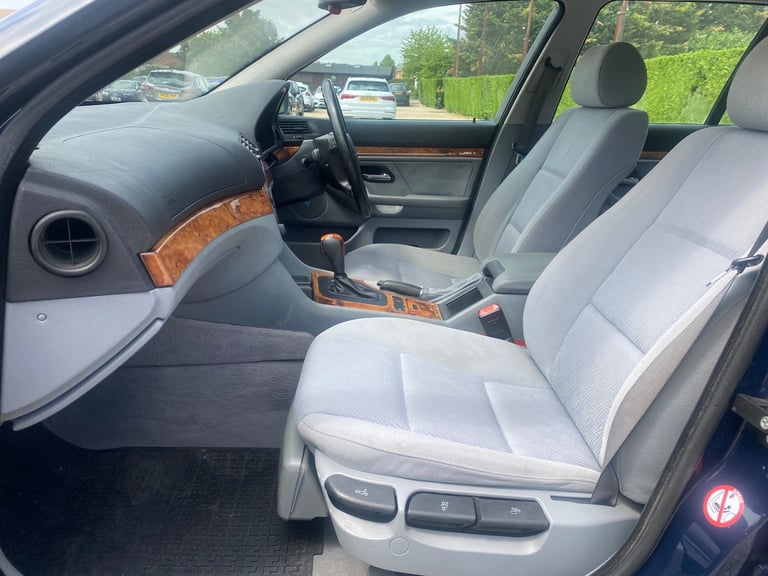 2001 BMW 5 Series 525i SE 5dr Auto ESTATE [2001-X] ESTATE Petrol Automatic