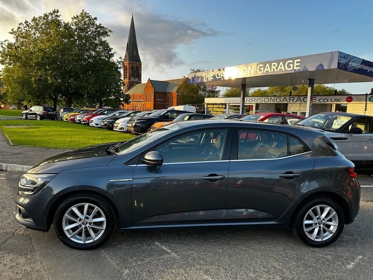2017 Renault Megane 1.5 dCi Dynamique Nav 5dr HATCHBACK DIESEL Manual