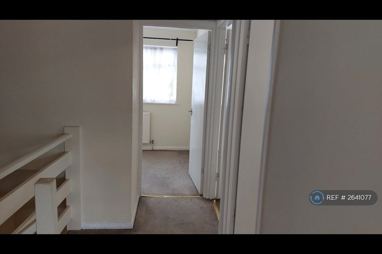 3 bedroom house in Wigram Road, London, E11 (3 bed) (#2641077)
