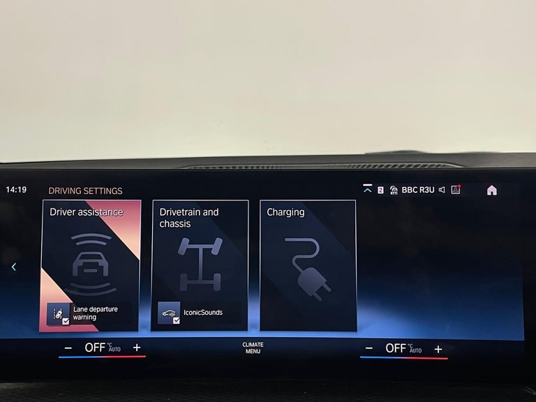 2022 BMW 3 Series 2.0 330e 12kWh M Sport Touring Auto xDrive Euro 6 (s/s) 5dr ESTATE Petrol/Elect...