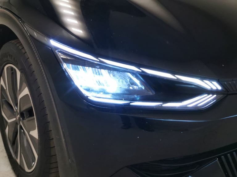 2022 Kia EV6 77.4kWh Air Hatchback 5dr Electric Auto (225 bhp) - HEATED STEERING - LANE  Hatchbac...