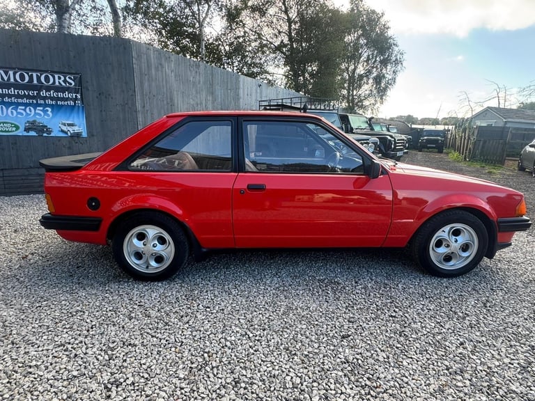  Ford Escort 1.6 XR3 3dr Petrol Manual