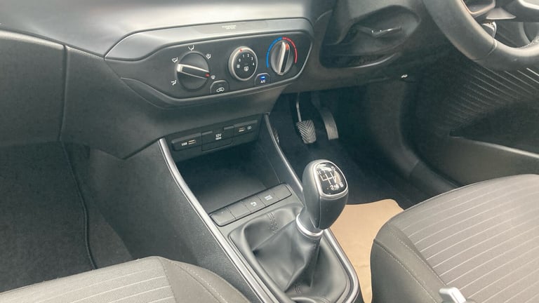 2023 Hyundai i20 1.0T GDi 48V MHD SE Connect 5dr Petrol Hatchback Hatchback Petrol Manual