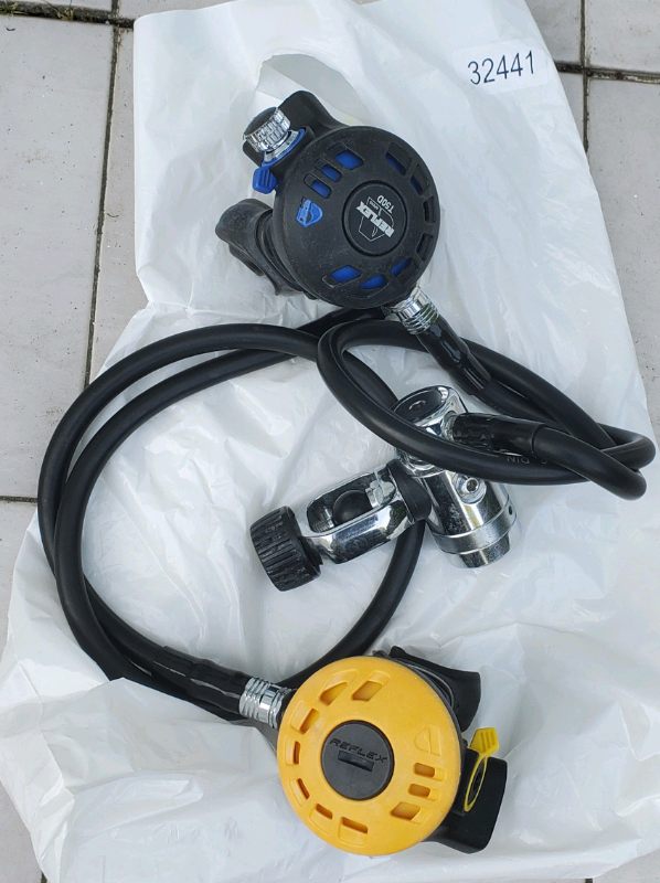 Apex Cold Water Diving Regulators T50D and Reflex Octopus. 