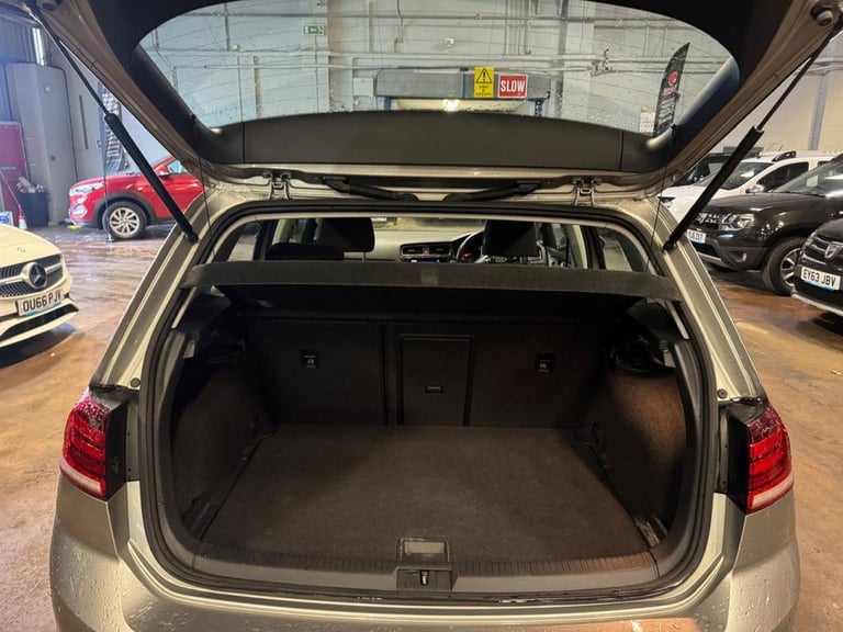 2017 Volkswagen Golf 1.6 TDI SE [Nav] 5dr HATCHBACK DIESEL Manual