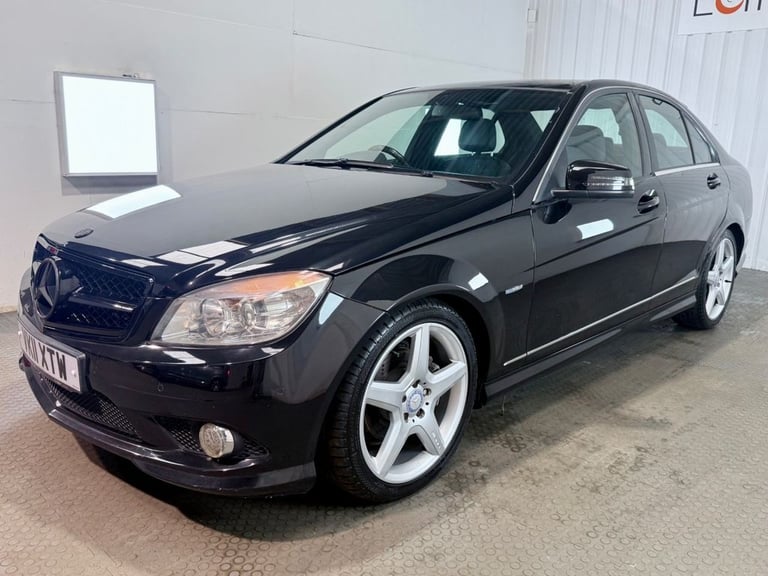2011 Mercedes-Benz C Class C220 CDI BlueEFFICIENCY Sport 4dr Auto SALOON DIESEL Automatic