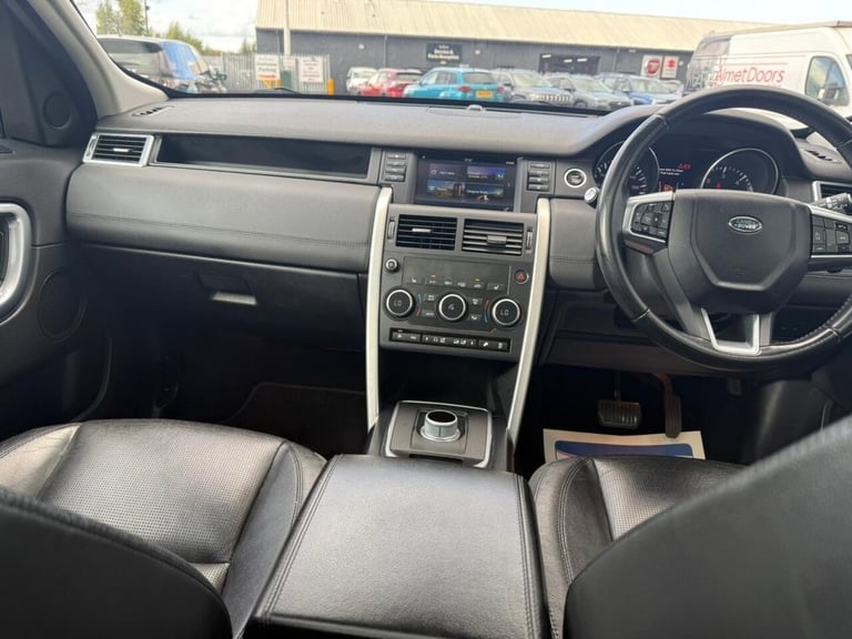 2015 Land Rover Discovery Sport 2.0 TD4 HSE SUV 5dr Diesel Auto 4WD Euro 6 (s/s) (180 ps) ESTATE ...