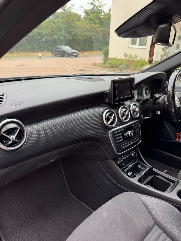 Mercedes-Benz A220 CDI AMG Blue Efficiency 2013, Semi-Auto, 2143 (cc), 5 doors