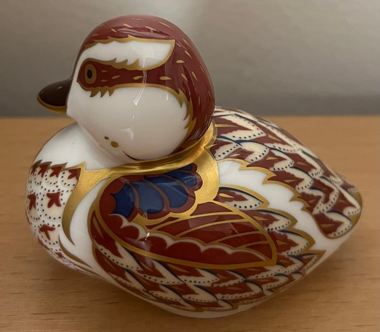 Royal Crown Derby Duckling paperweight