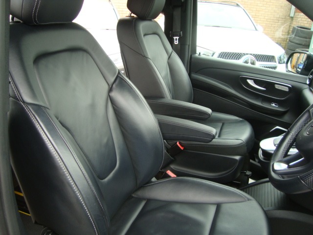 2022 Mercedes-Benz V-Class V300 d AMG Line 5dr 9G-Tronic [Long] MPV Diesel Automatic