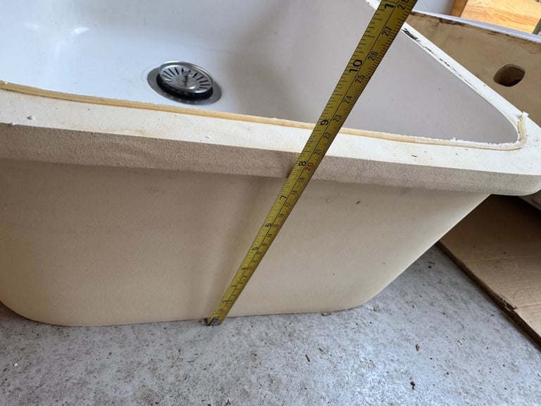 Under counter Kitchen Sink