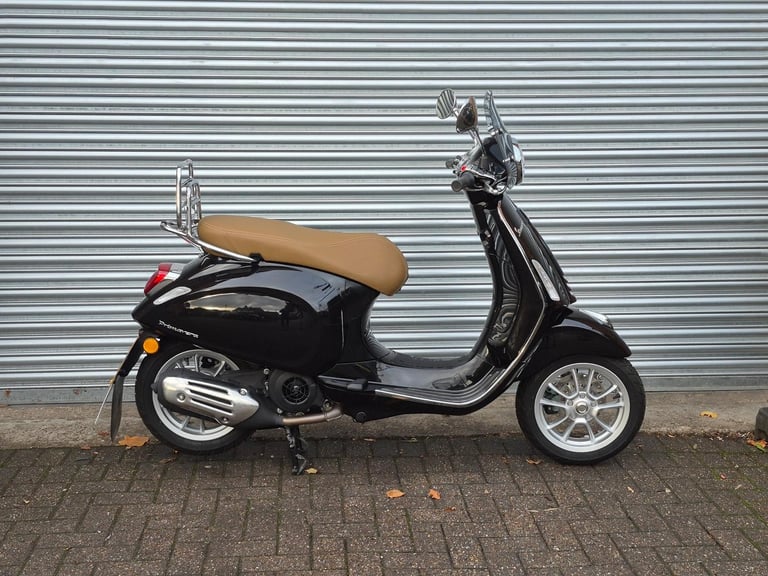 image for Piaggio Vespa Primavera 125
