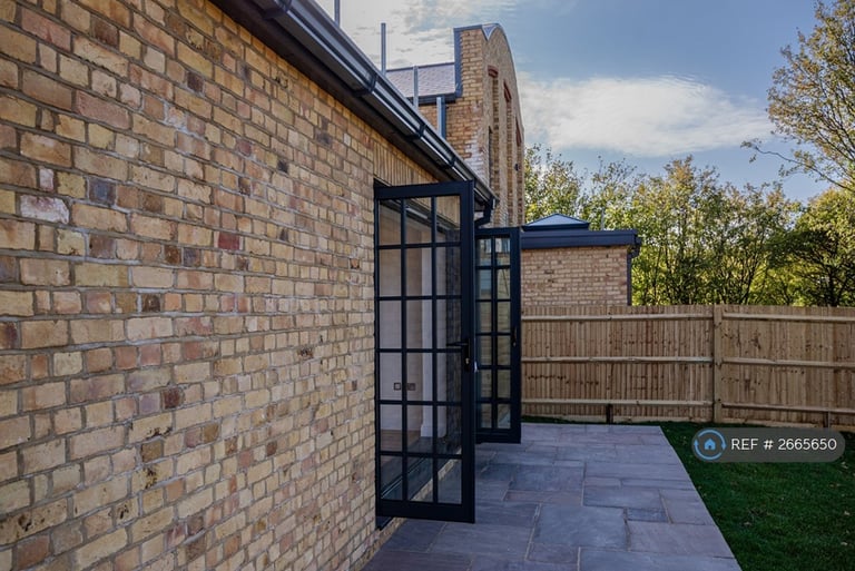 3 bedroom house in The Old Waterworks, Ashford, TN27 (3 bed) (#2665650)