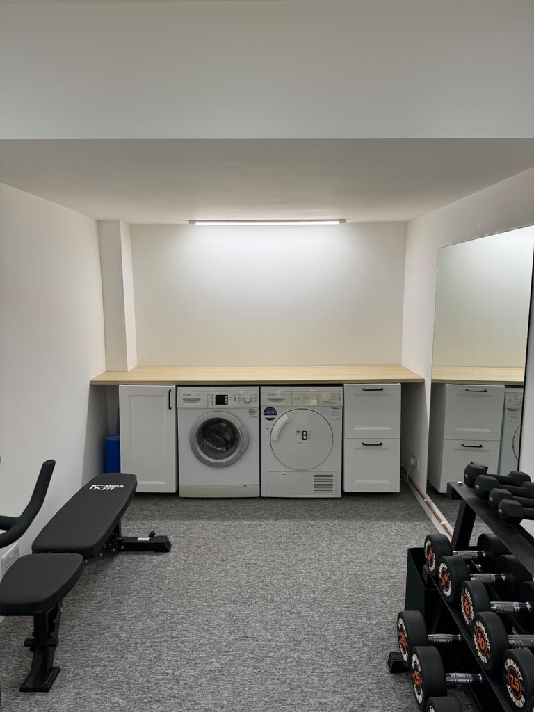 Weight Lifting Bench 