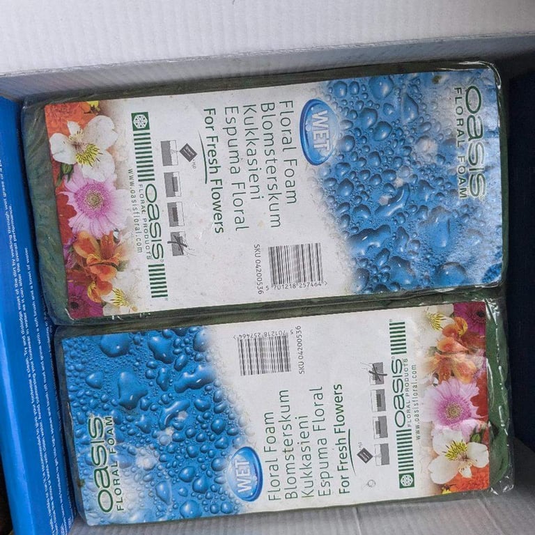 image for 2 x Flower Oasis Blocks