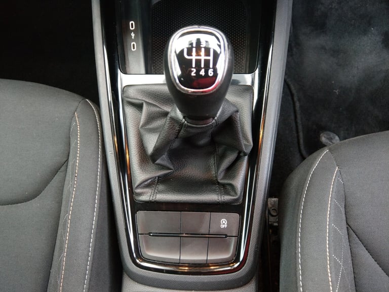 2023 Skoda Kamiq 1.0 TSI 110 SE 5dr HATCHBACK Petrol Manual