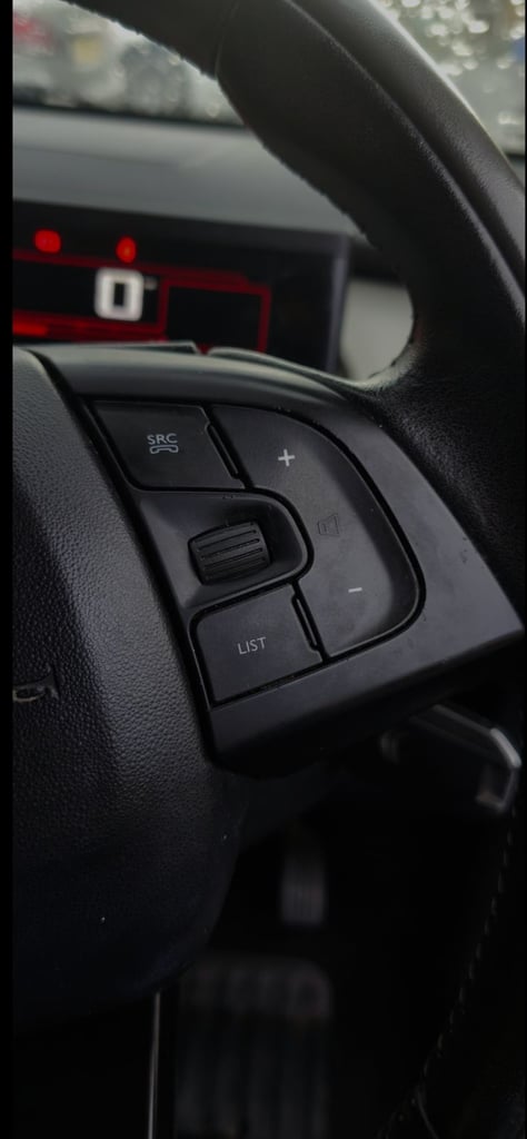 Citroen, C4 CACTUS, Hatchback, 2017, Manual, 1199 (cc), 5 doors