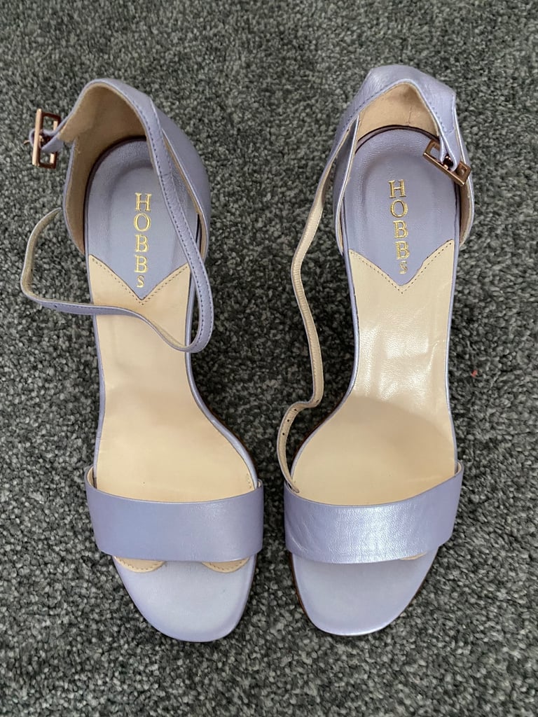 image for NWOT Hobbs Lilac Sandals Size 4