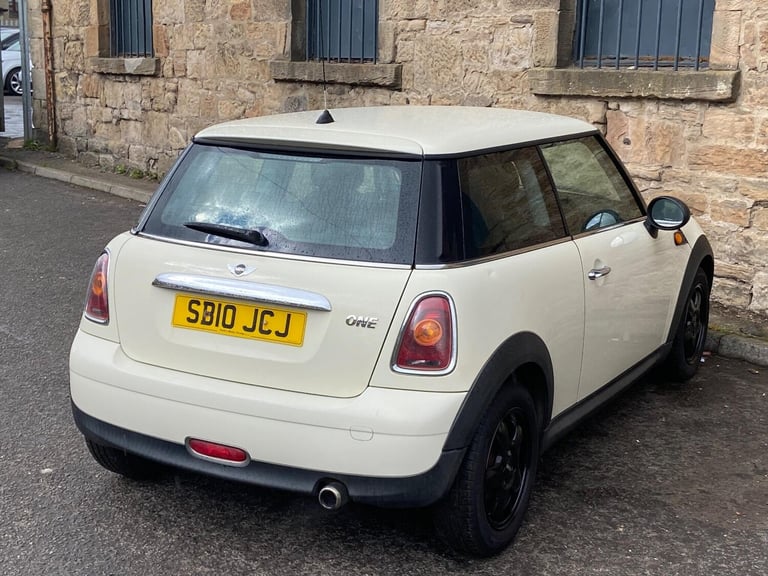2010 MINI Hatch 1.6 One 3dr HATCHBACK PETROL Manual