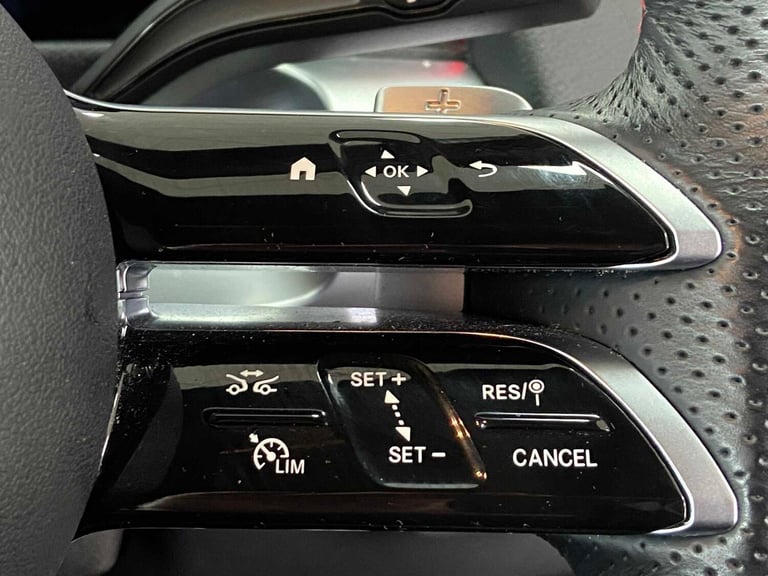 2024 Mercedes-Benz GLB 200 AMG Line Executive 5dr 7G-Tronic Estate Petrol Automatic