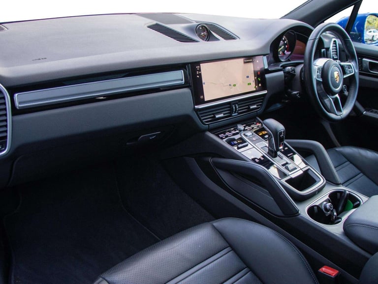 2022 Porsche Cayenne Estate Special Editions E-Hybrid Platinum Edition 5dr Tiptronic  Estate Plug...