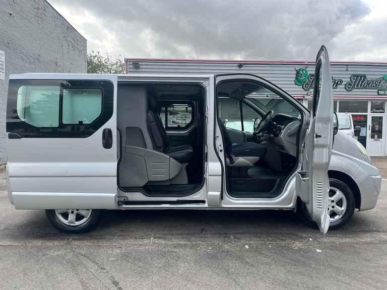 Renault Trafic SL29dCi 115 Sport SWB Crew Van  DIESEL MANUAL 2008/58