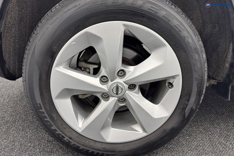 2019 Nissan Qashqai 1.3 DiG-T 160 Acenta Premium 5dr DCT SUV Petrol Automatic