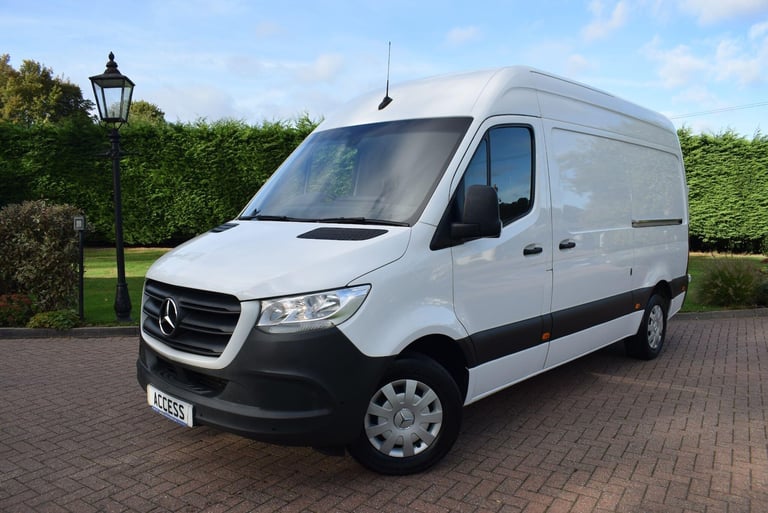 2021 Mercedes-Benz Sprinter 2.0 315 CDI Premium RWD L2 H2 Euro 6 (s/s) 5dr PANEL VAN Diesel Manual