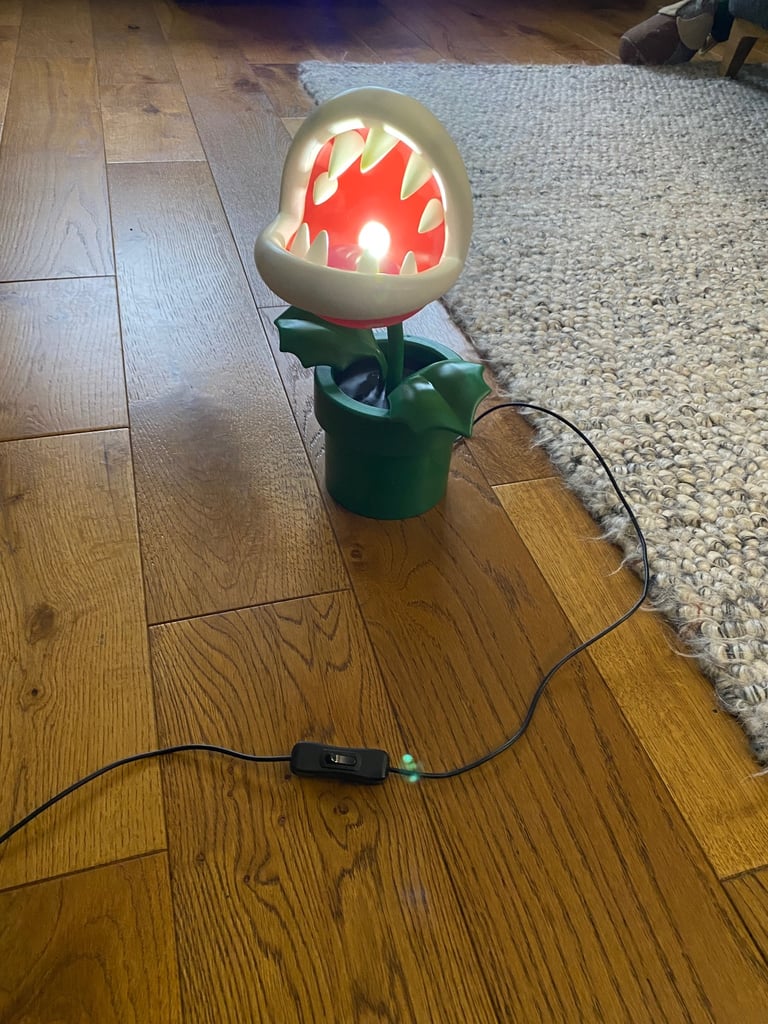 Super Mario Piranha Plant Lamp