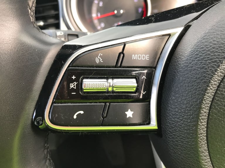 2023 Kia Ceed 1.5T Gdi Isg 2 5Dr Hatchback Petrol Manual