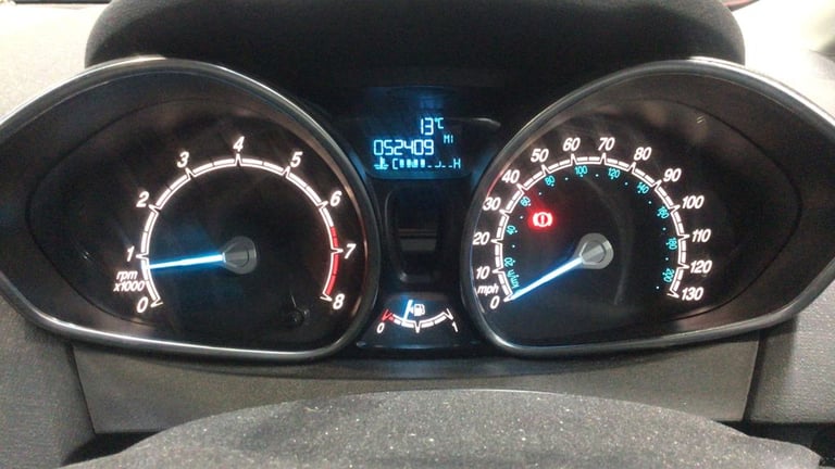 2013 Ford Fiesta Zetec - New Years MOT - £35 Road Tax - Low Mileage - 3 Month Warranty