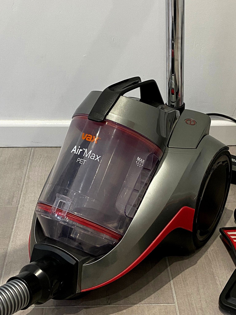 VACUUM CLEANER HOOVER VAX AIR MAX PET CVHUV013 TURBO POWER 600W BAGLESS  CYLINDER 240V PICK UP PET | in Melton Mowbray, Leicestershire | Gumtree