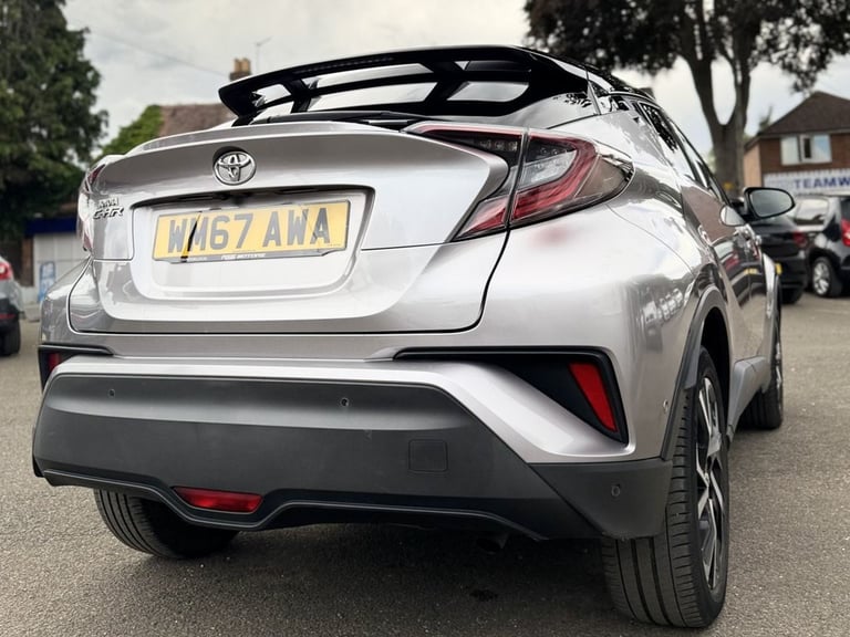 2018 Toyota C-HR 1.2T Dynamic 5dr HATCHBACK PETROL Manual