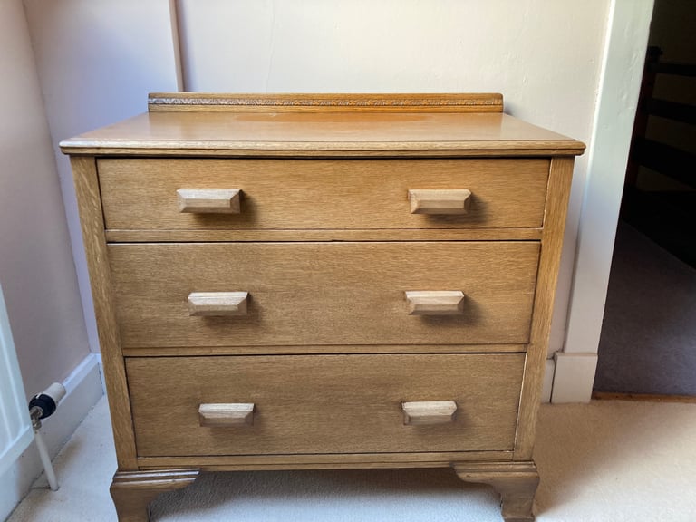image for Oak 3 drawer chest of drawers