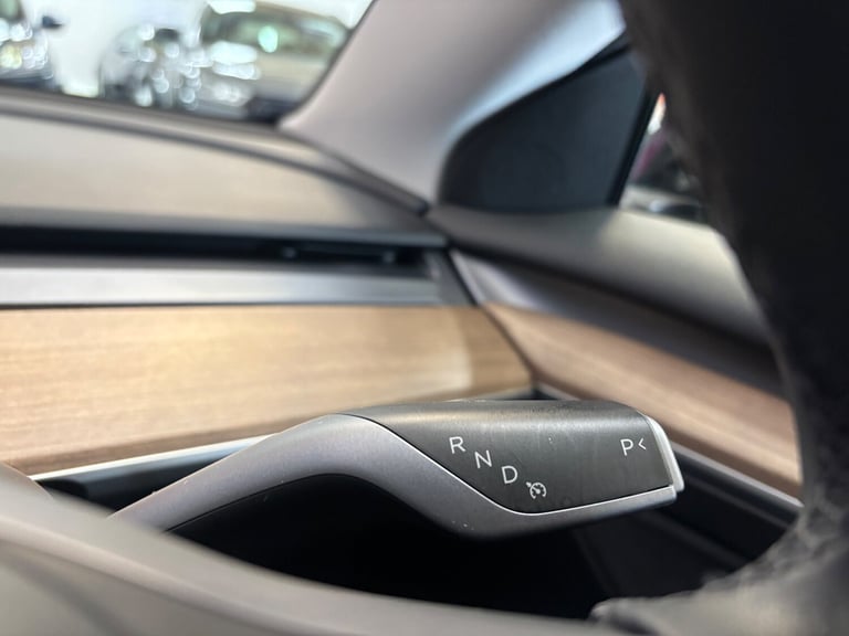 2021 Tesla Model 3 Standard Range Plus Saloon 4dr Electric Auto RWD (241 bhp)