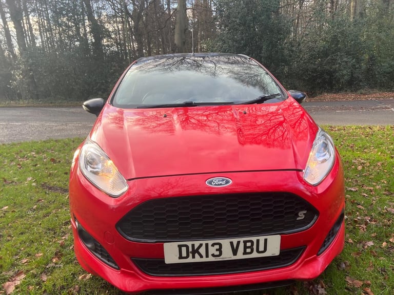 FORD FIESTA 1.0 T EcoBoost Zetec S Red Manual Petrol 2013