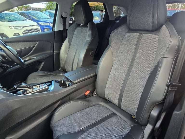 2020 Peugeot 3008 1.2 PureTech Allure SUV 5dr Petrol EAT Euro 6 (s/s) (130 ps) HATCHBACK Petrol A...