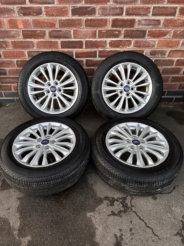 Ford Focus 2018 Alloy wheels 205 60 16