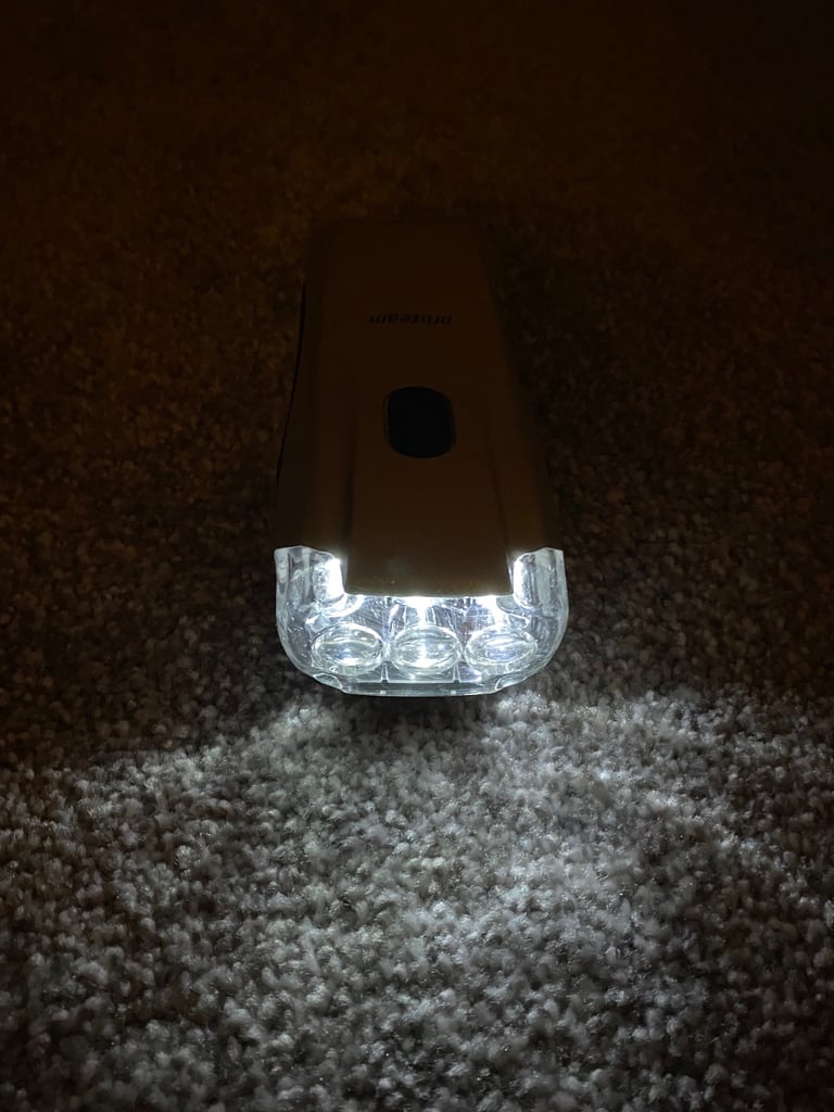 LED Dynamo Wind Up Torch