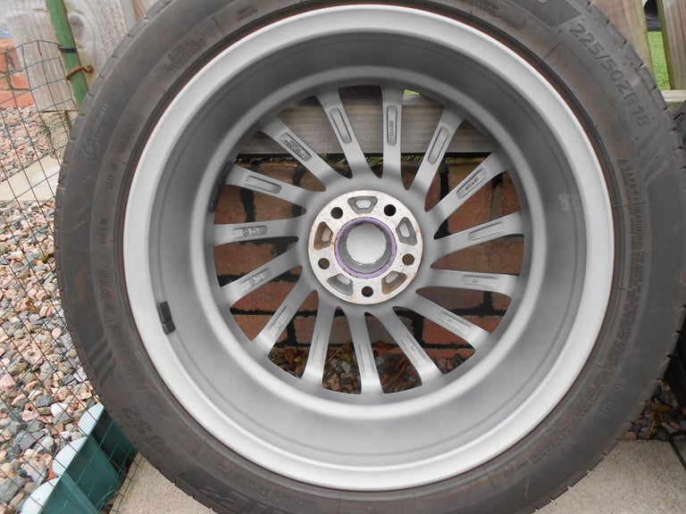 NISSAN 18" ALLOYS