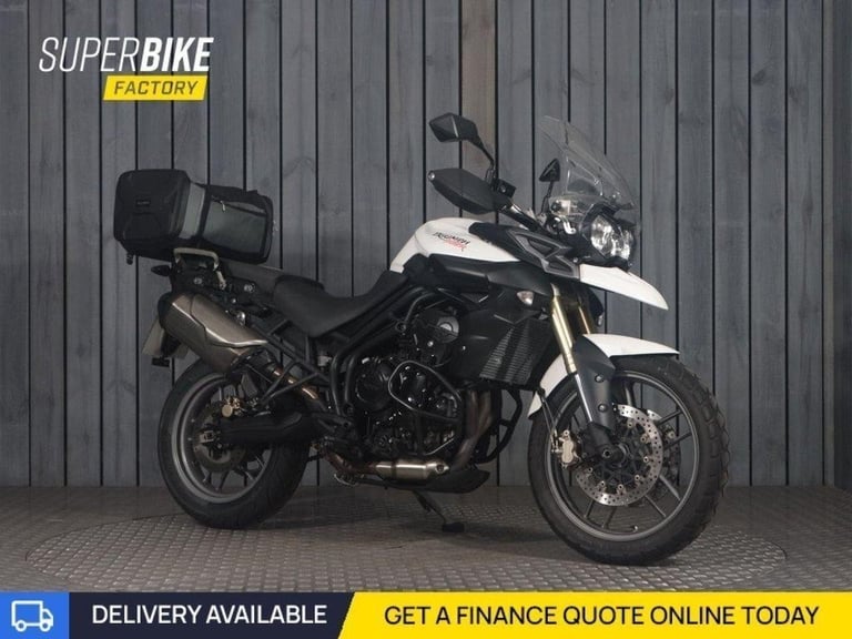 2011 61 TRIUMPH TIGER 800