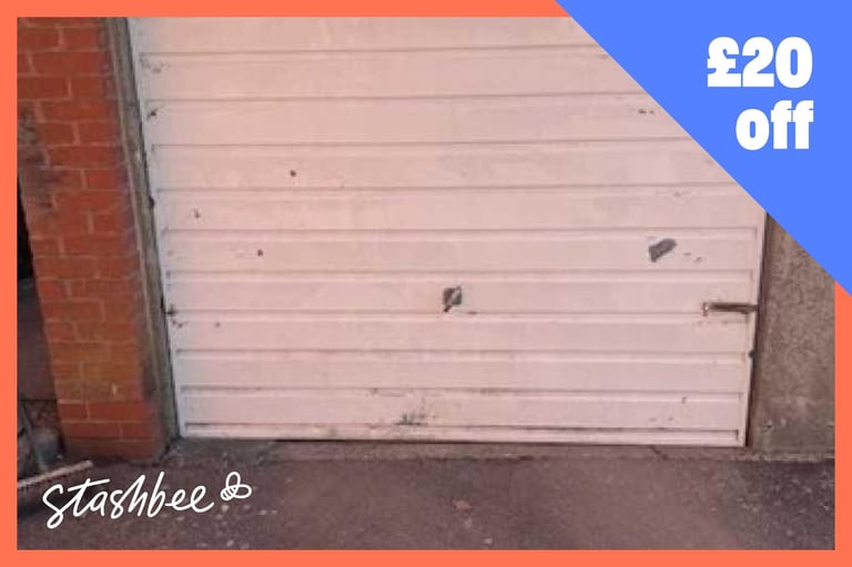 Garage to rent in Enfield (EN2) | Stashbee