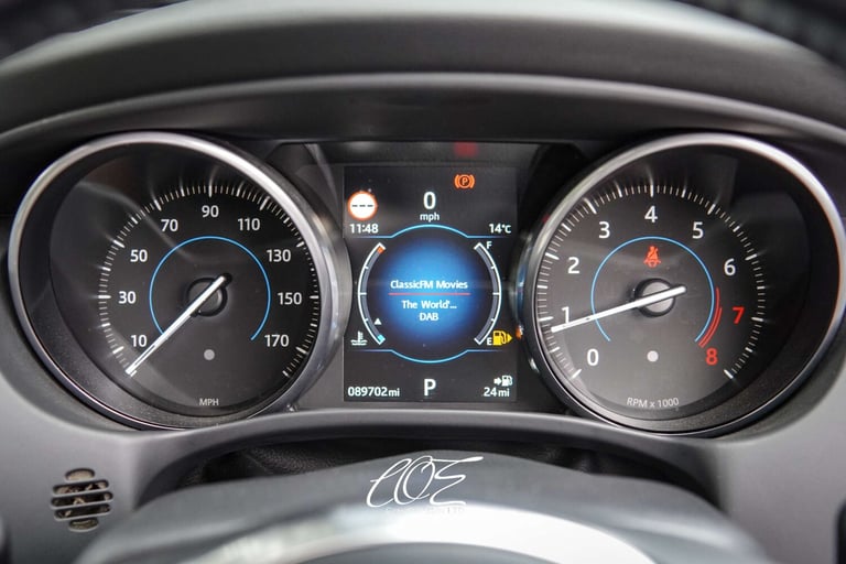 2016 Jaguar XE 2.0 XE R-Sport i Auto 4dr Saloon Petrol Automatic