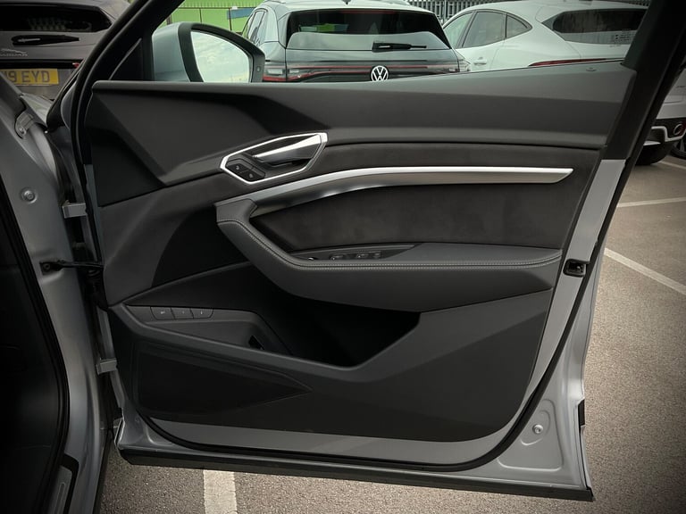 2022 Audi e-tron 300kW 55 Quattro 95kWh S Line 5dr Auto ESTATE ELECTRIC Automatic