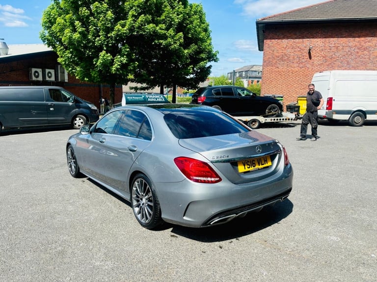 MERCEDES-BENZ C CLASS 2.1 C220d AMG Line 2016