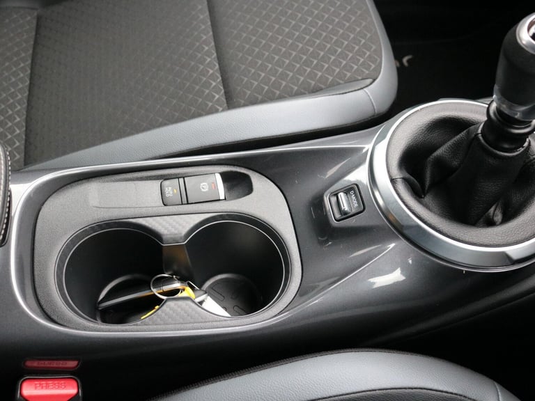 2023 Nissan Juke 1.0 DIG-T N-Connecta SUV 5dr Petrol Manual Euro 6 (s/s) (114 ps) HATCHBACK Petro...