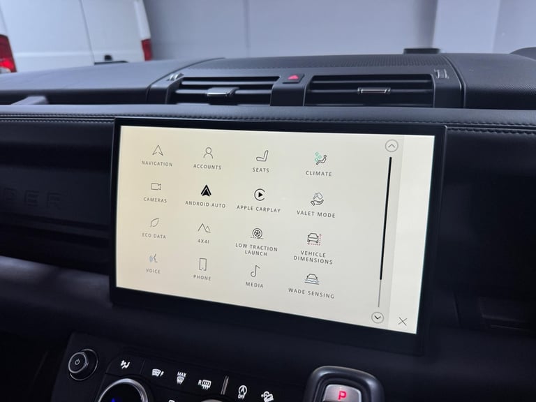2023 Land Rover Defender 130 3.0 D300 MHEV X Auto 4WD Euro 6 (s/s) 5dr ESTATE Diesel Automatic