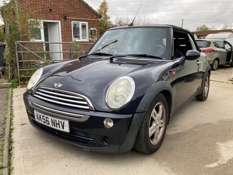 Mini, CONVERTIBLE, Convertible, 2006, Manual, 1598 (cc), 2 doors