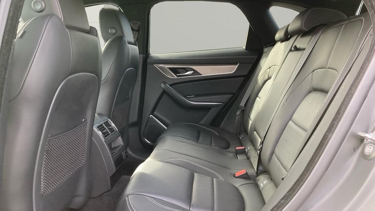 2024 Jaguar F-Pace 2.0 P400e R-Dynamic SE Black 5dr Auto AWD Estate Estate Hybrid Automatic
